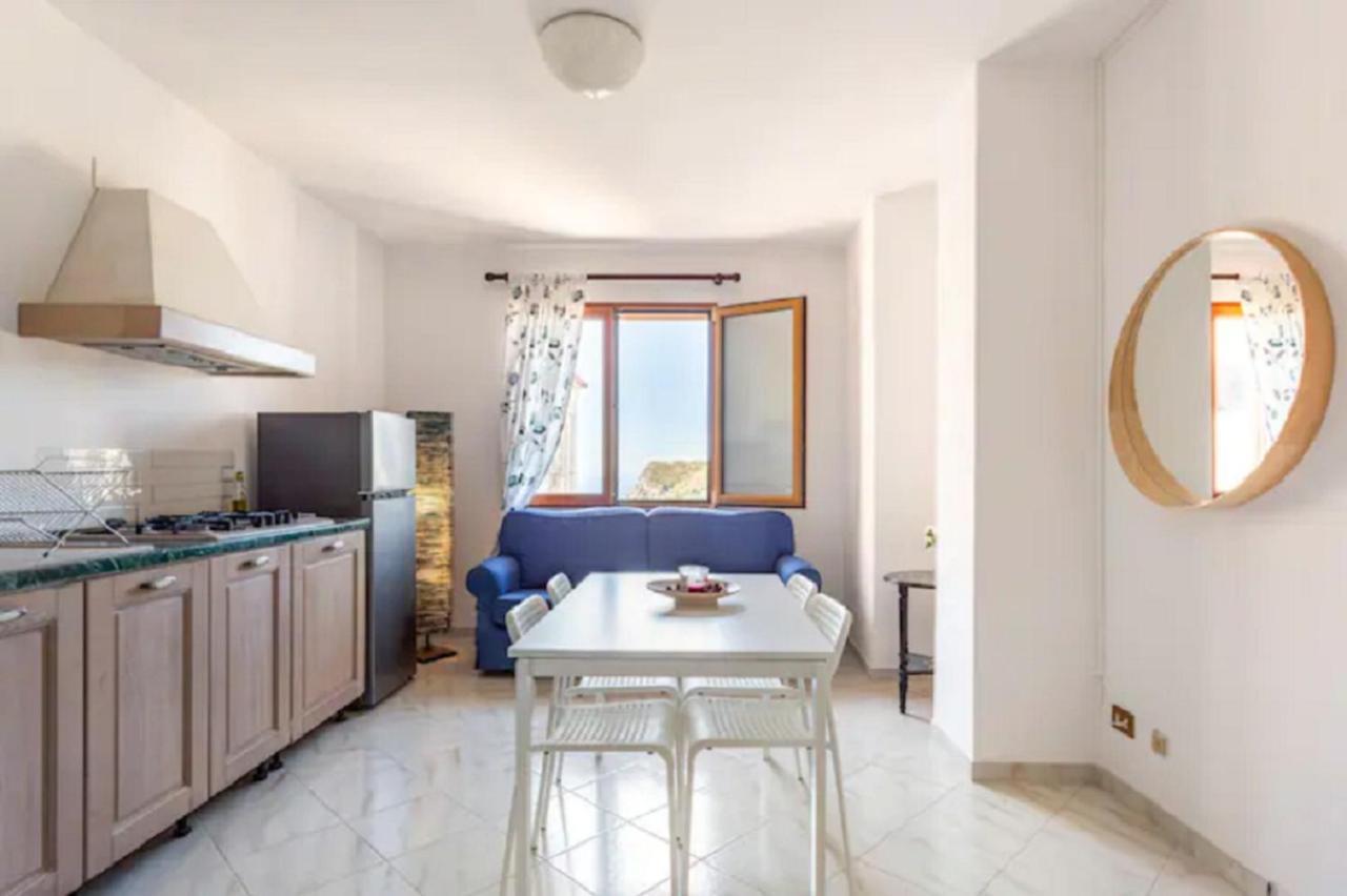 Villa Mariel Suites & Apartment Massa Lubrense Buitenkant foto